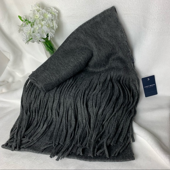 Lucky Brand Fringed Scarf Soft Brushed Gray NWT - Picture 4 of 10